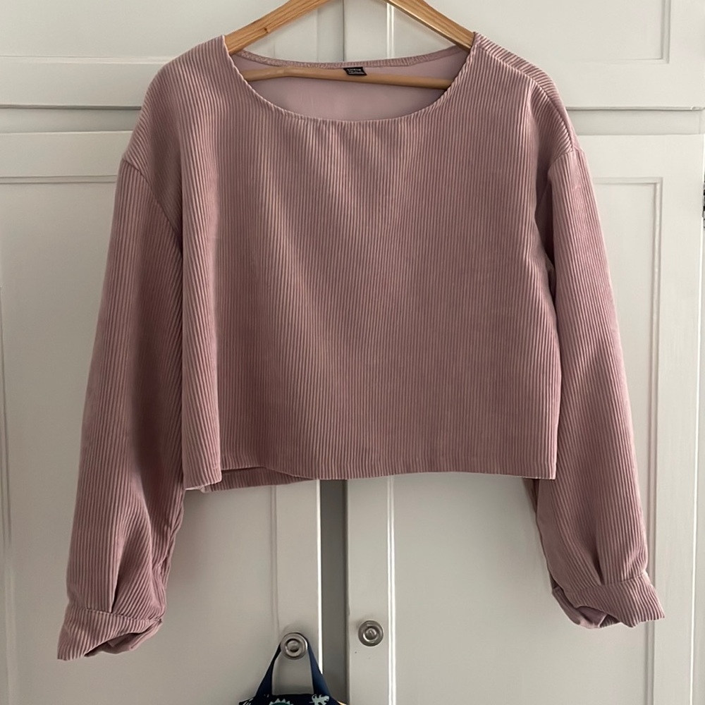 Shein cropped top size L